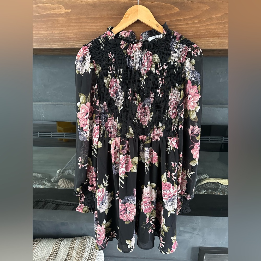 SUZY SHIER Floral Black Dress Size S